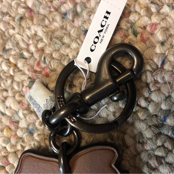 ๐ Coach x Chelsea Champlain Horse and Carriage Key Fob - Picture 11 of 14